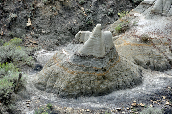 rock formations on the Cap Rock Trail